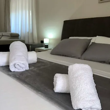 Gasthuis Pulake Berat